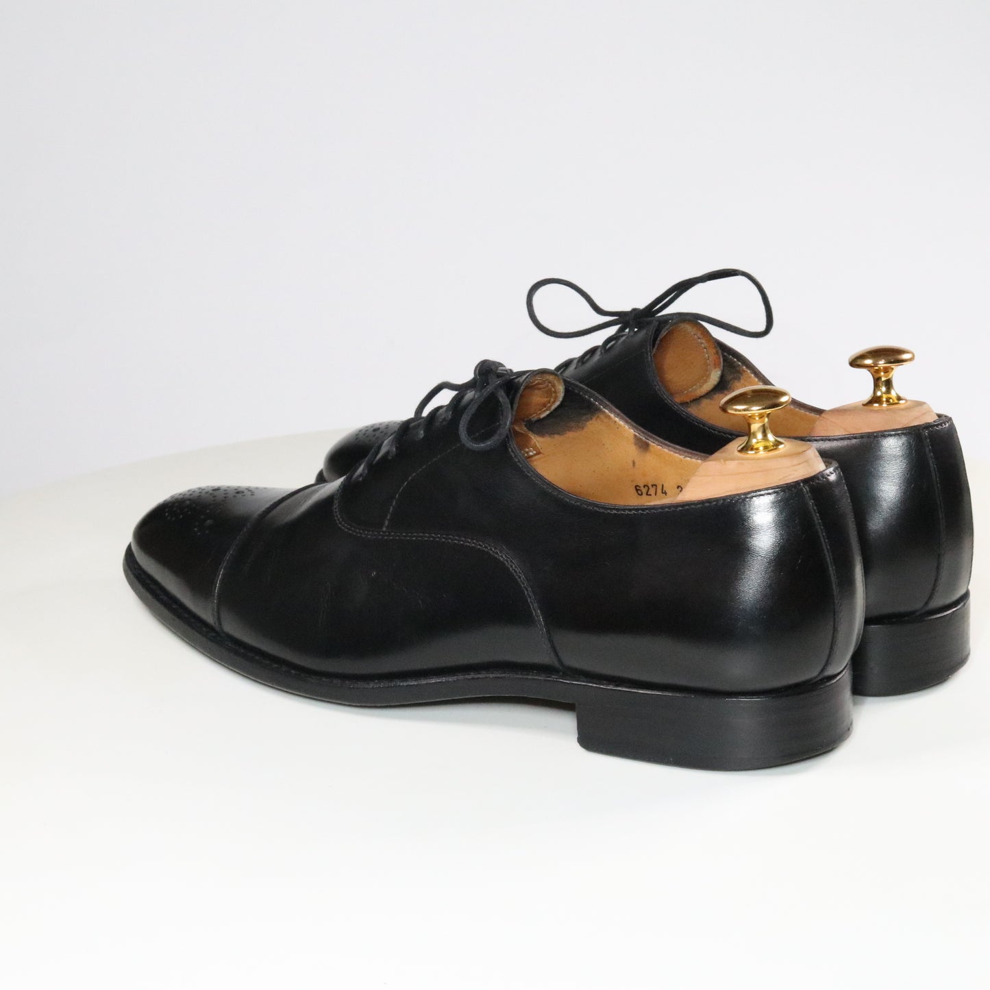 MackJames (Carlos Santos) Medallion cap toe Oxford