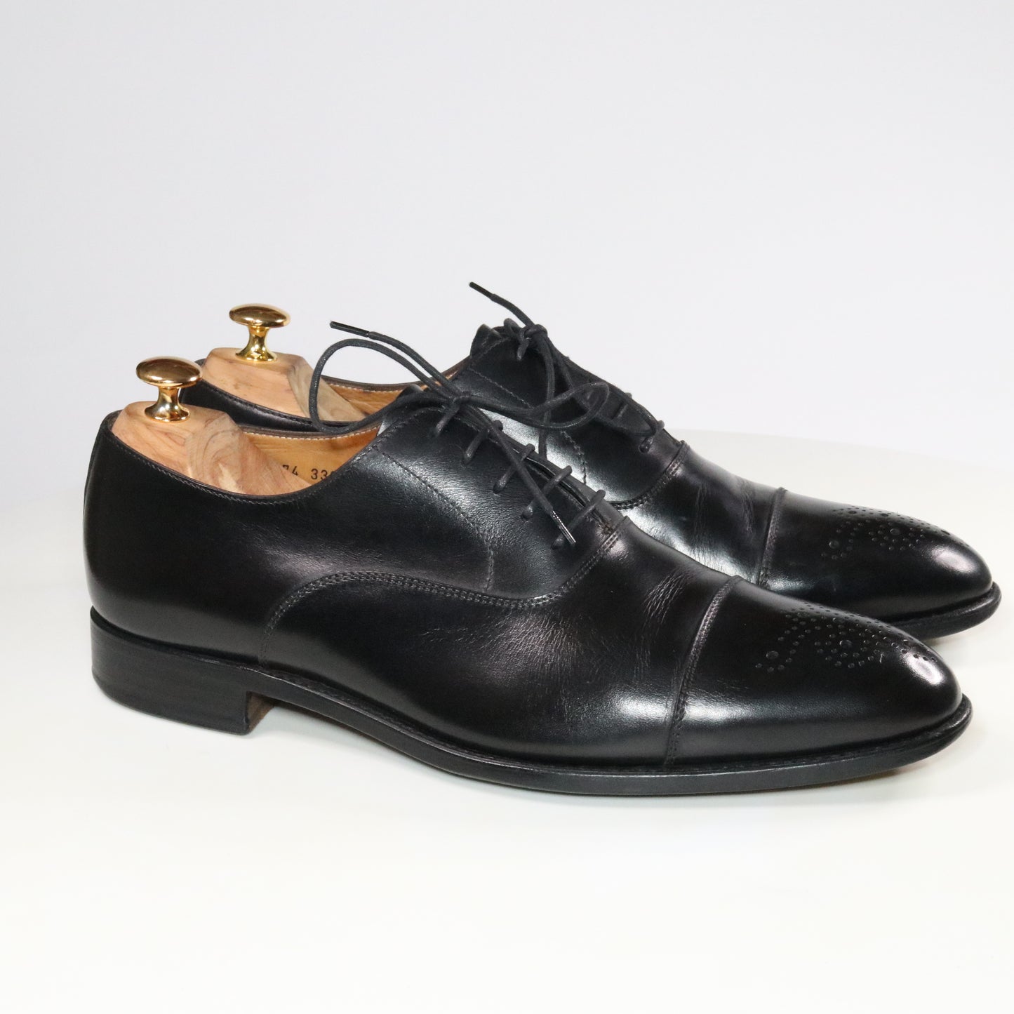 MackJames (Carlos Santos) Medallion cap toe Oxford