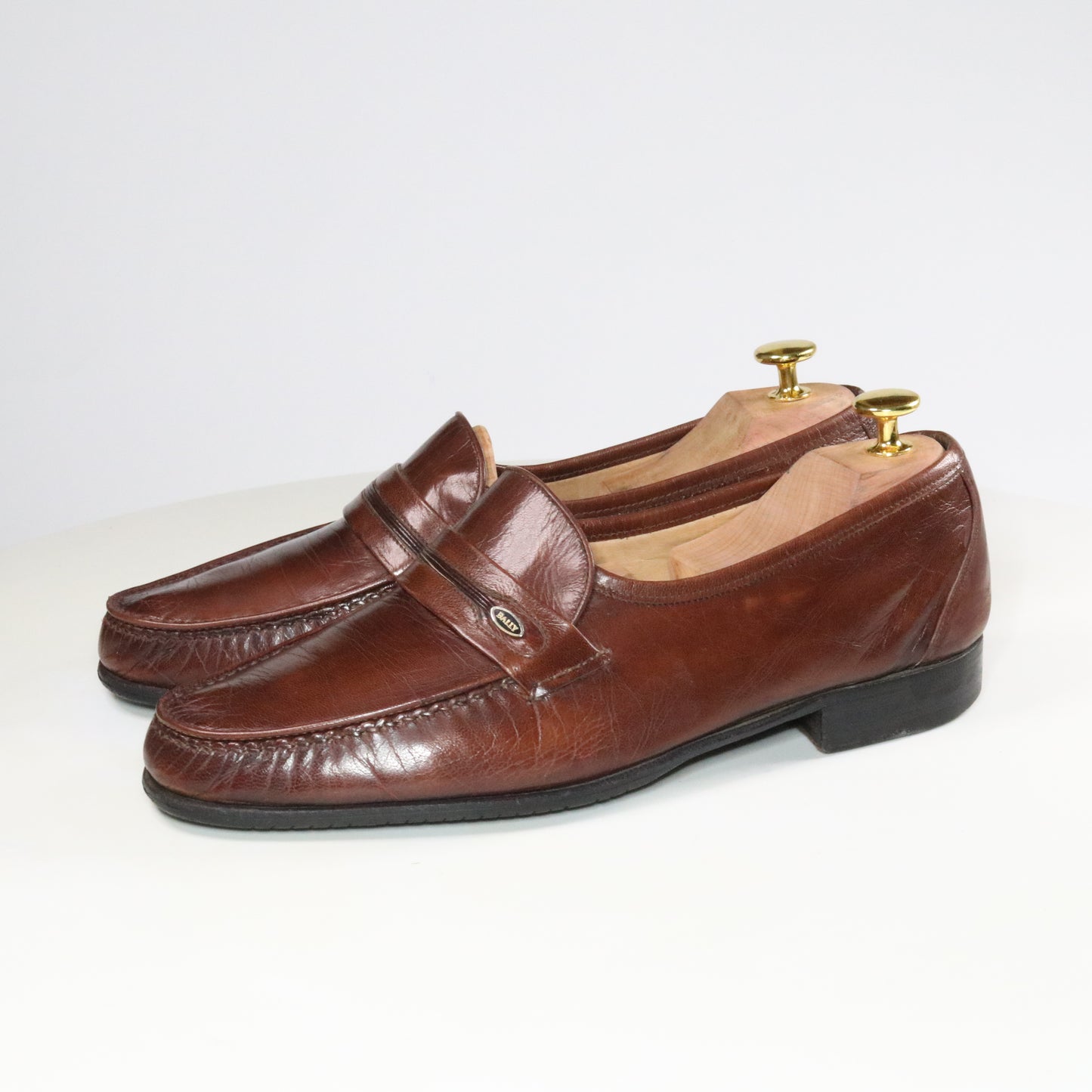 Bally  Fennison (½)