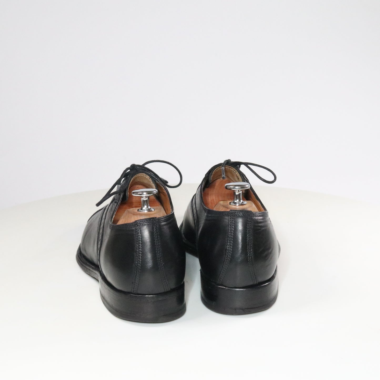 Floris Van Bommel  Cap toe oxford (½)