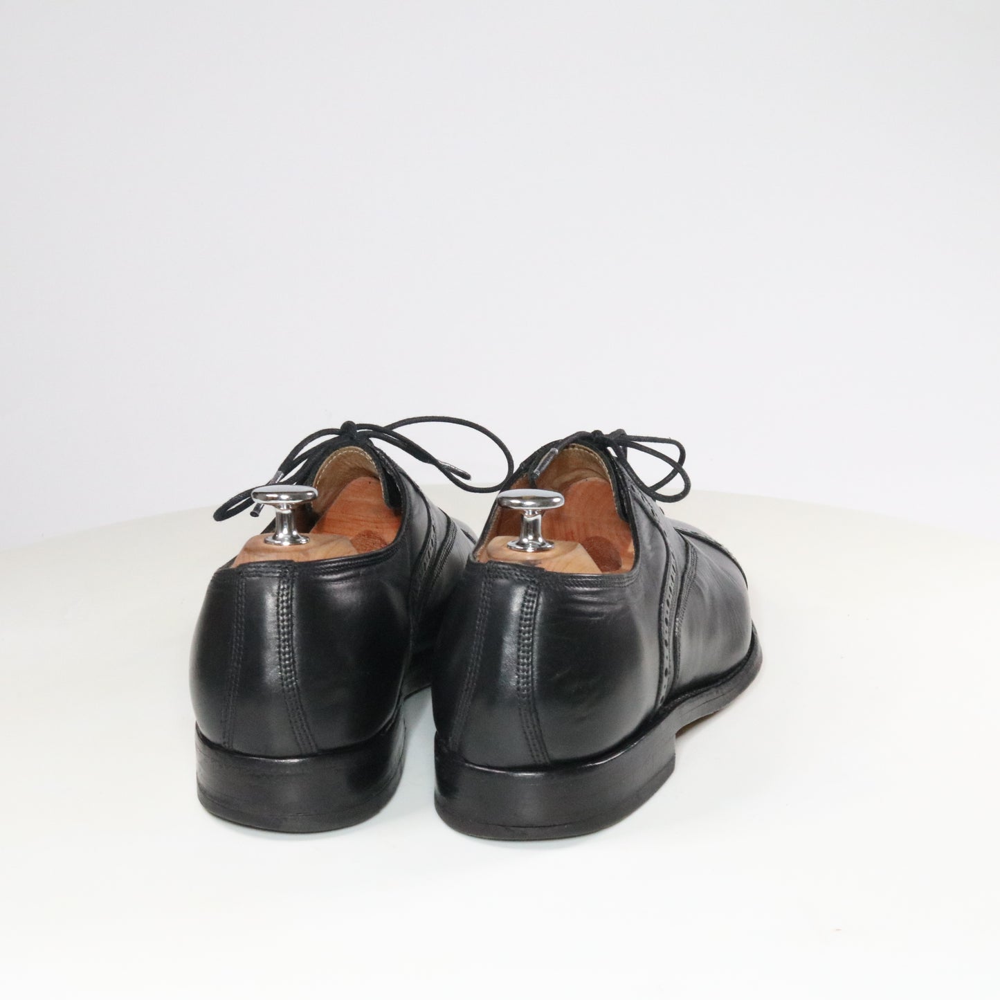 Floris Van Bommel  Cap toe oxford (½)