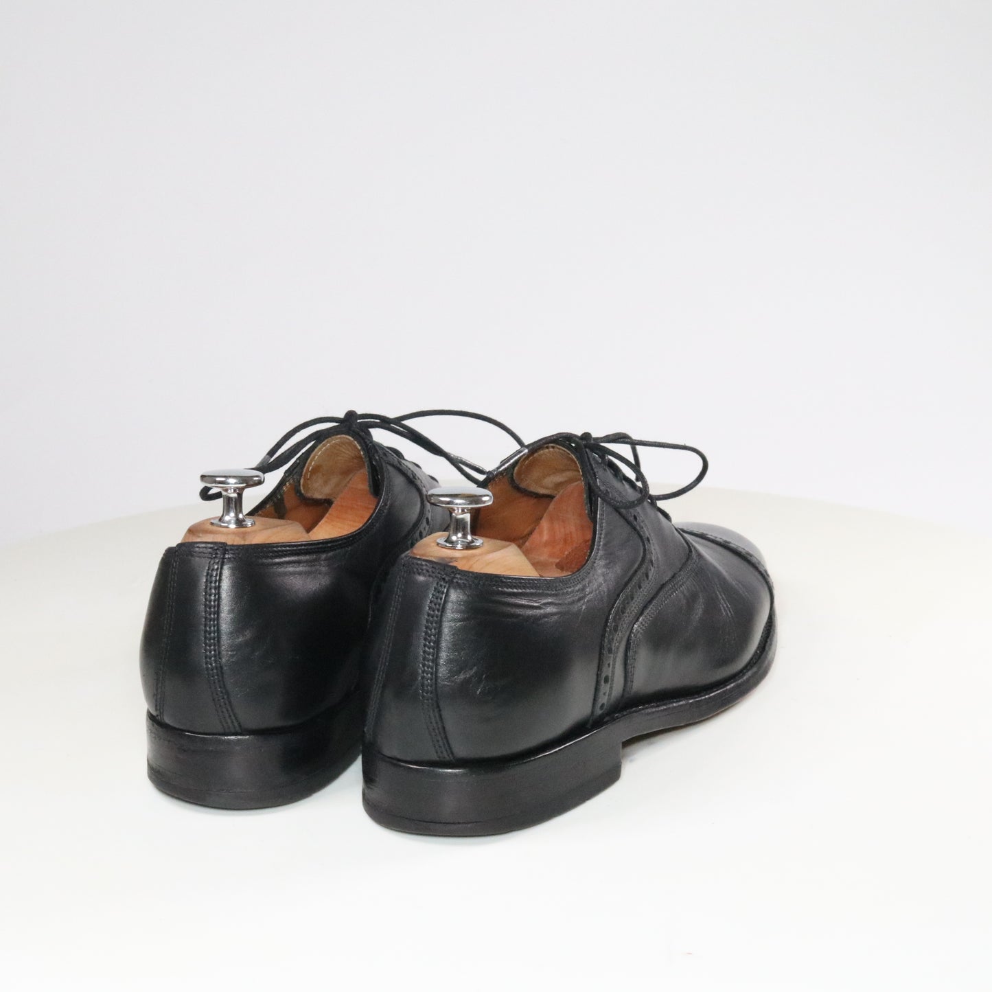 Floris Van Bommel  Cap toe oxford (½)