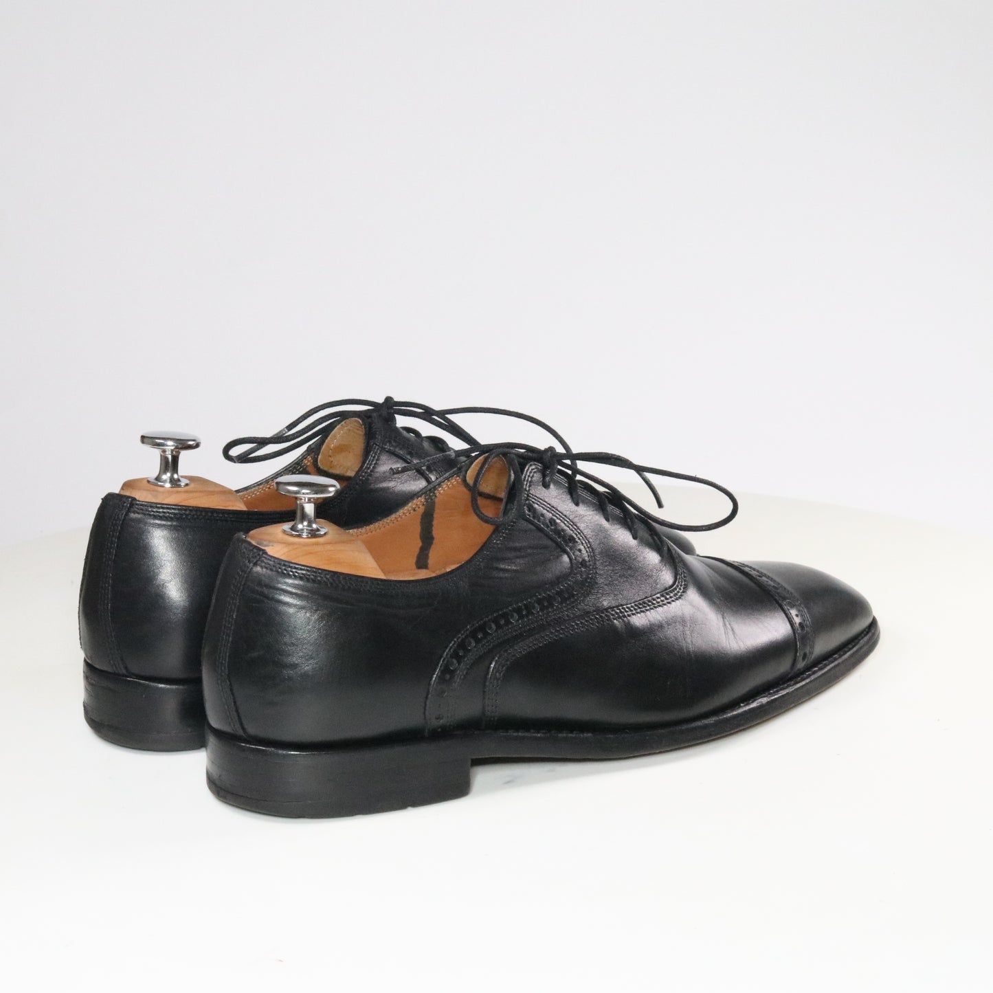 Floris Van Bommel  Cap toe oxford (½)