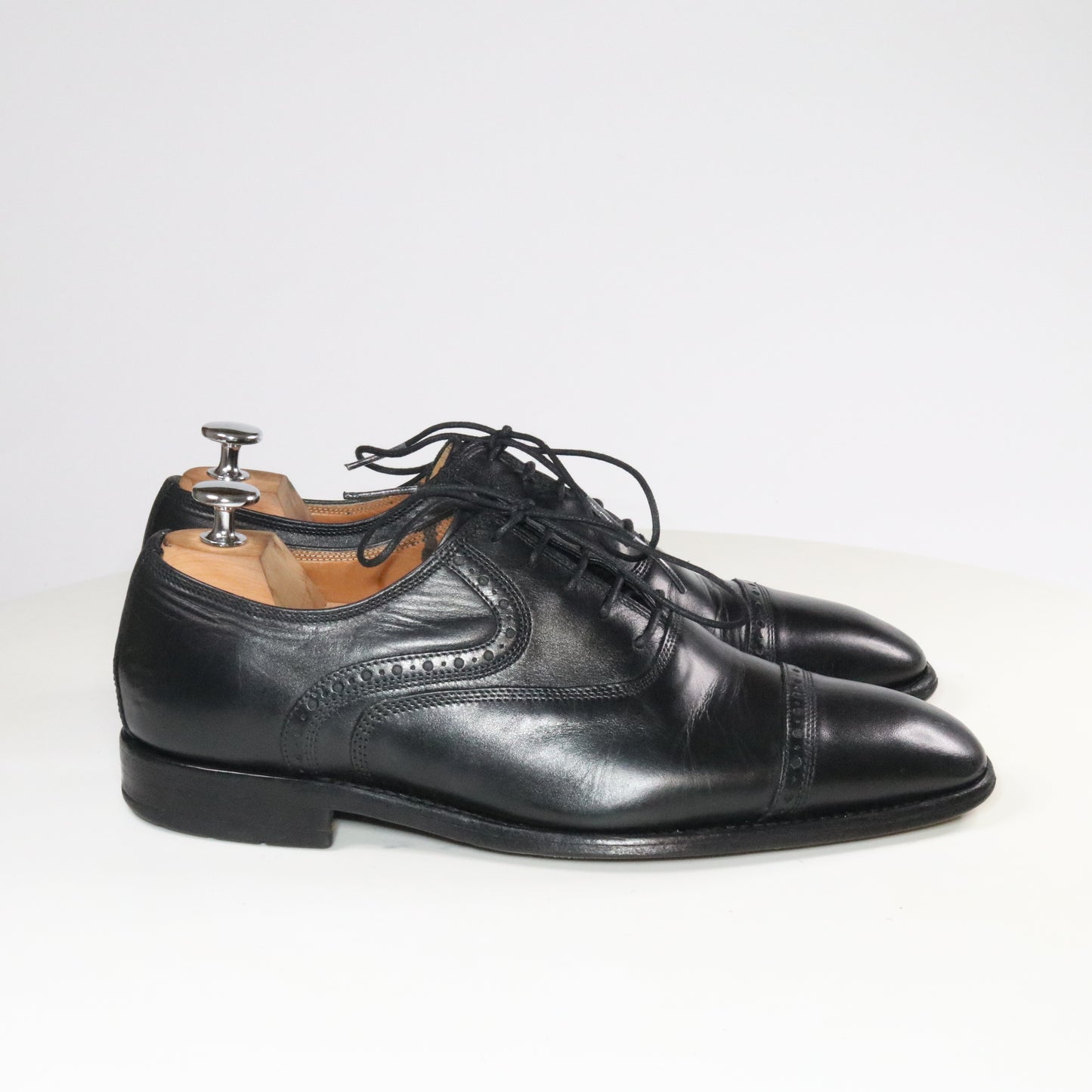 Floris Van Bommel  Cap toe oxford (½)