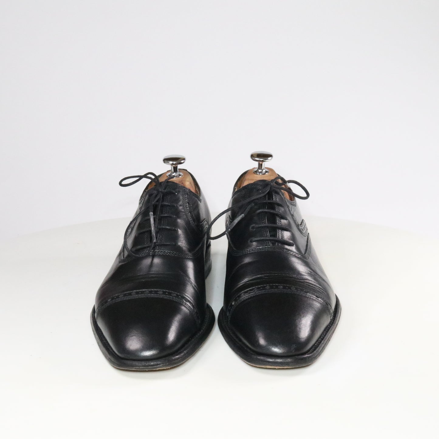 Floris Van Bommel  Cap toe oxford (½)