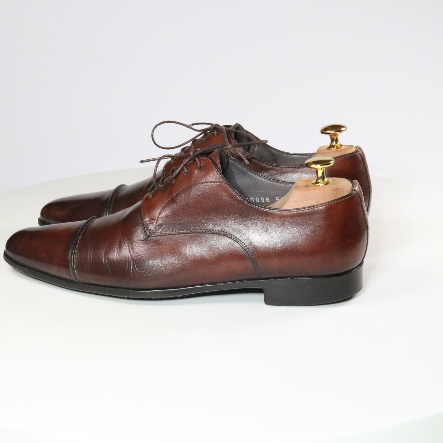 Santoni  Reverse stitch Cap Toe Derby  (½)