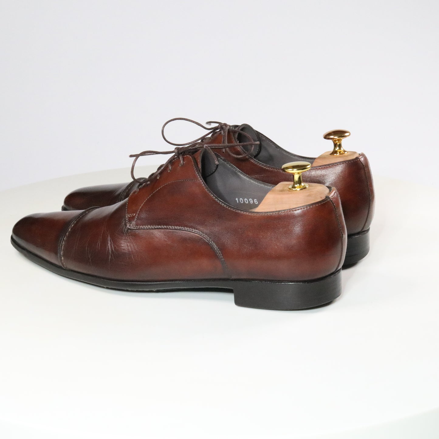 Santoni  Reverse stitch Cap Toe Derby  (½)