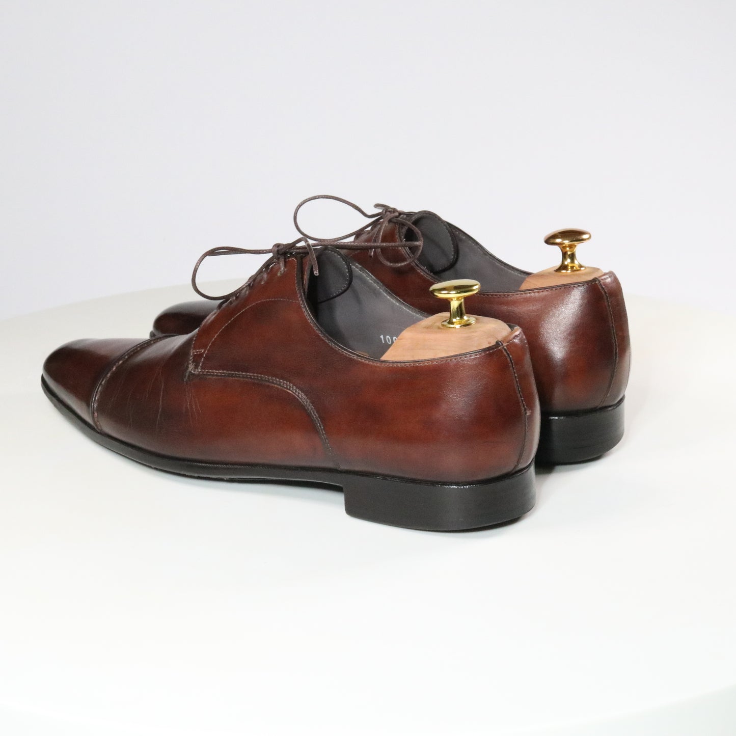 Santoni  Reverse stitch Cap Toe Derby  (½)