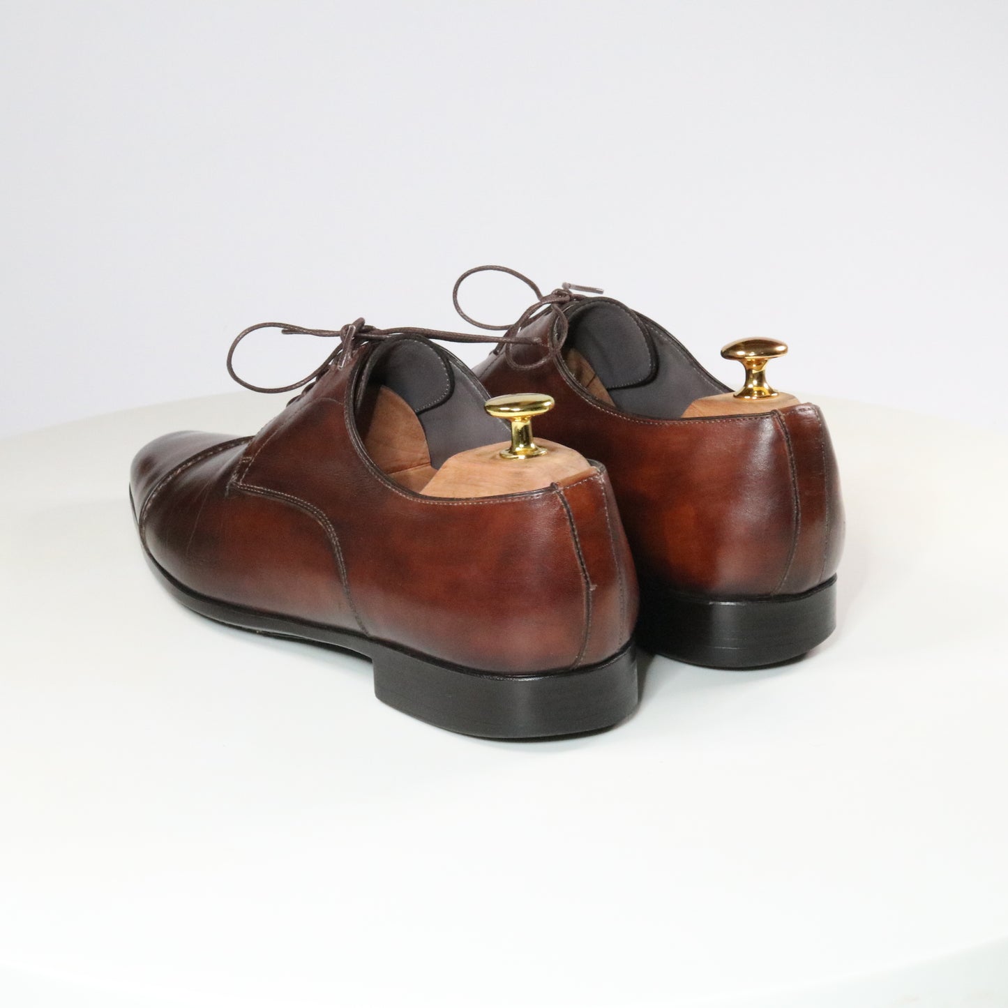 Santoni  Reverse stitch Cap Toe Derby  (½)