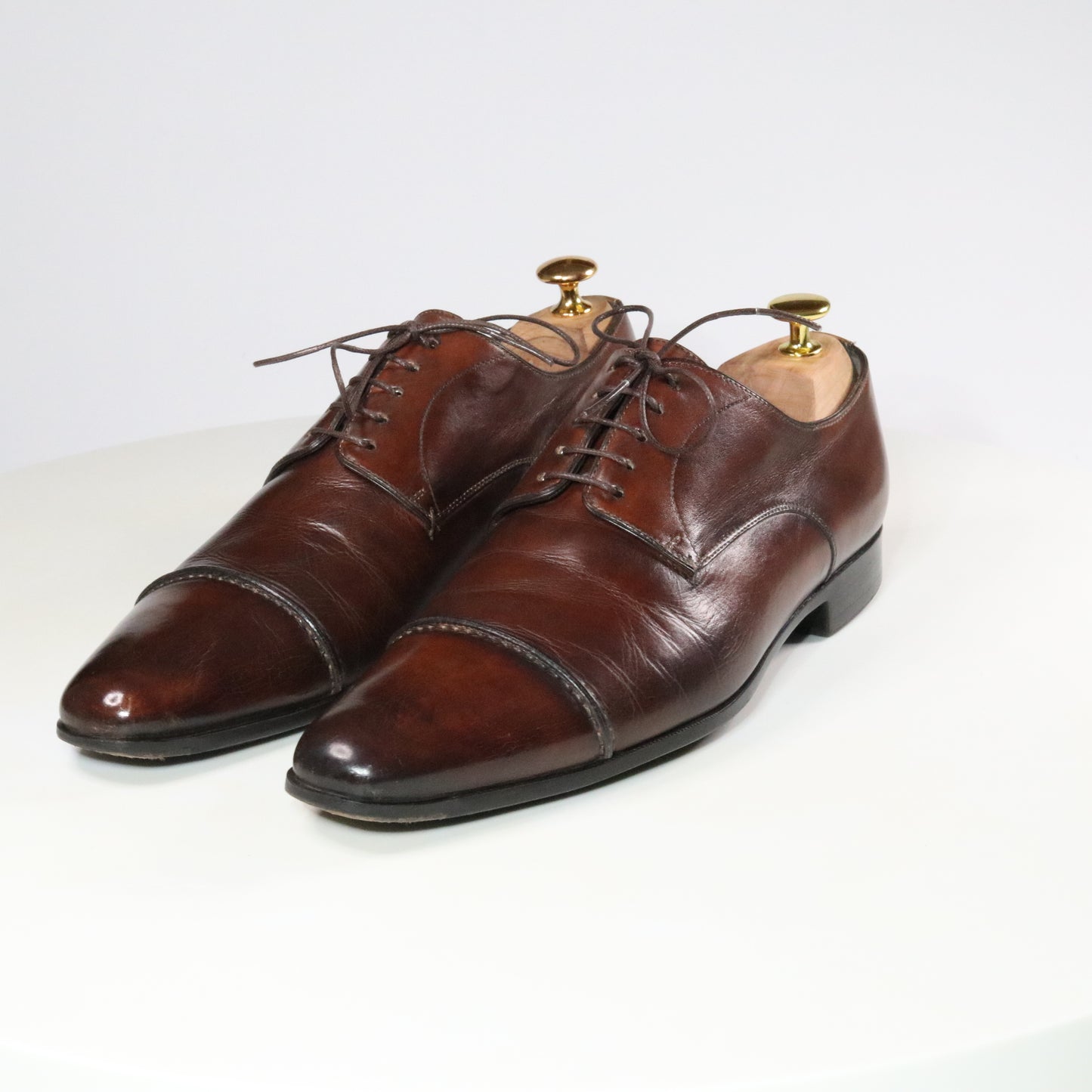 Santoni  Reverse stitch Cap Toe Derby  (½)