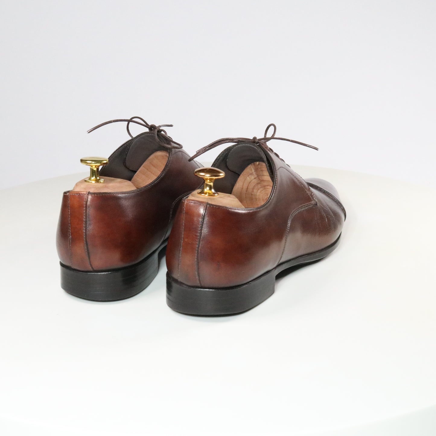 Santoni  Reverse stitch Cap Toe Derby  (½)