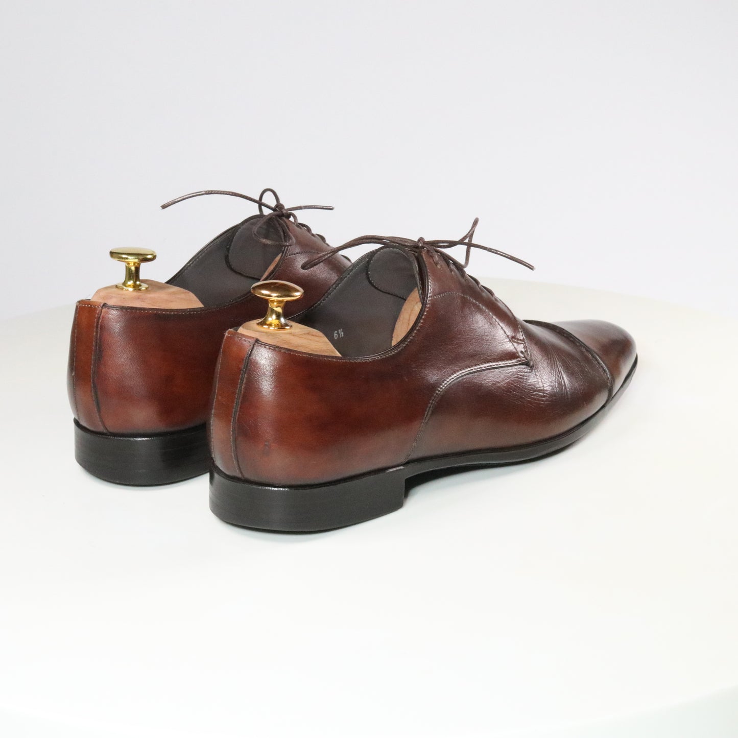 Santoni  Reverse stitch Cap Toe Derby  (½)