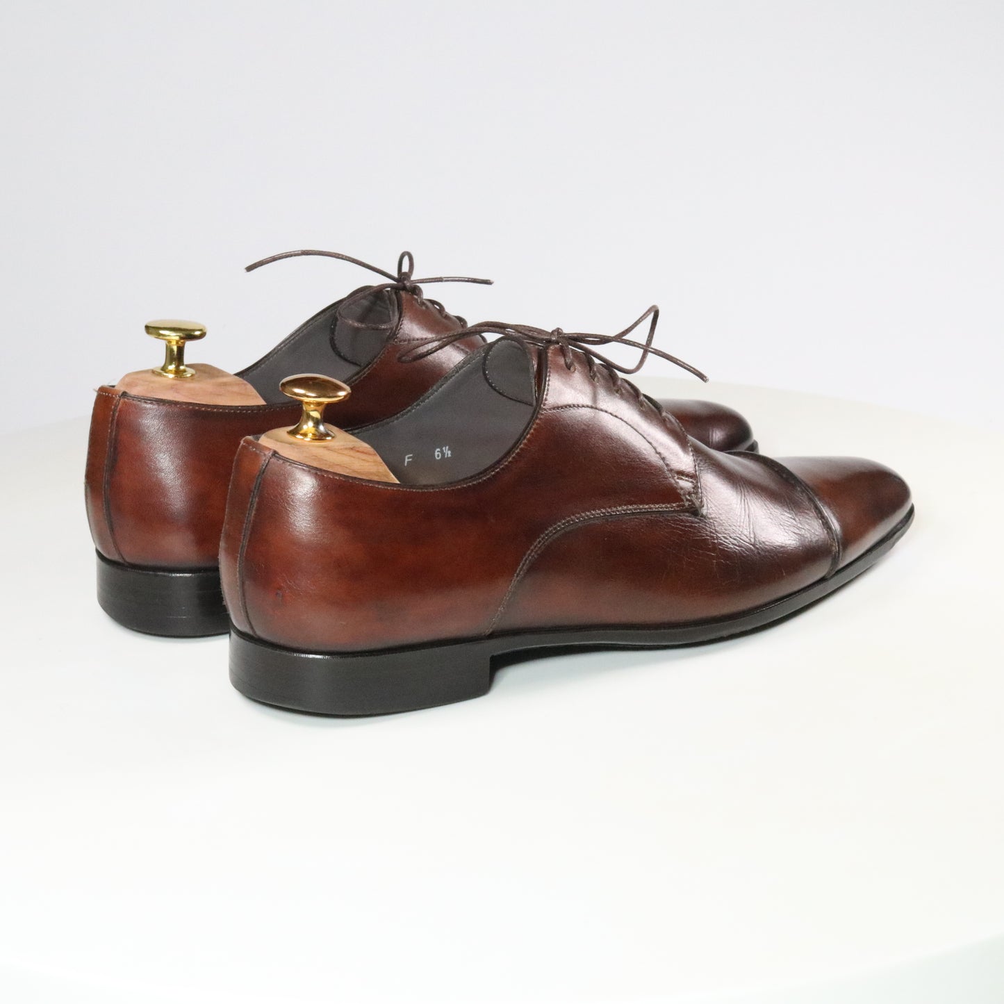 Santoni  Reverse stitch Cap Toe Derby  (½)