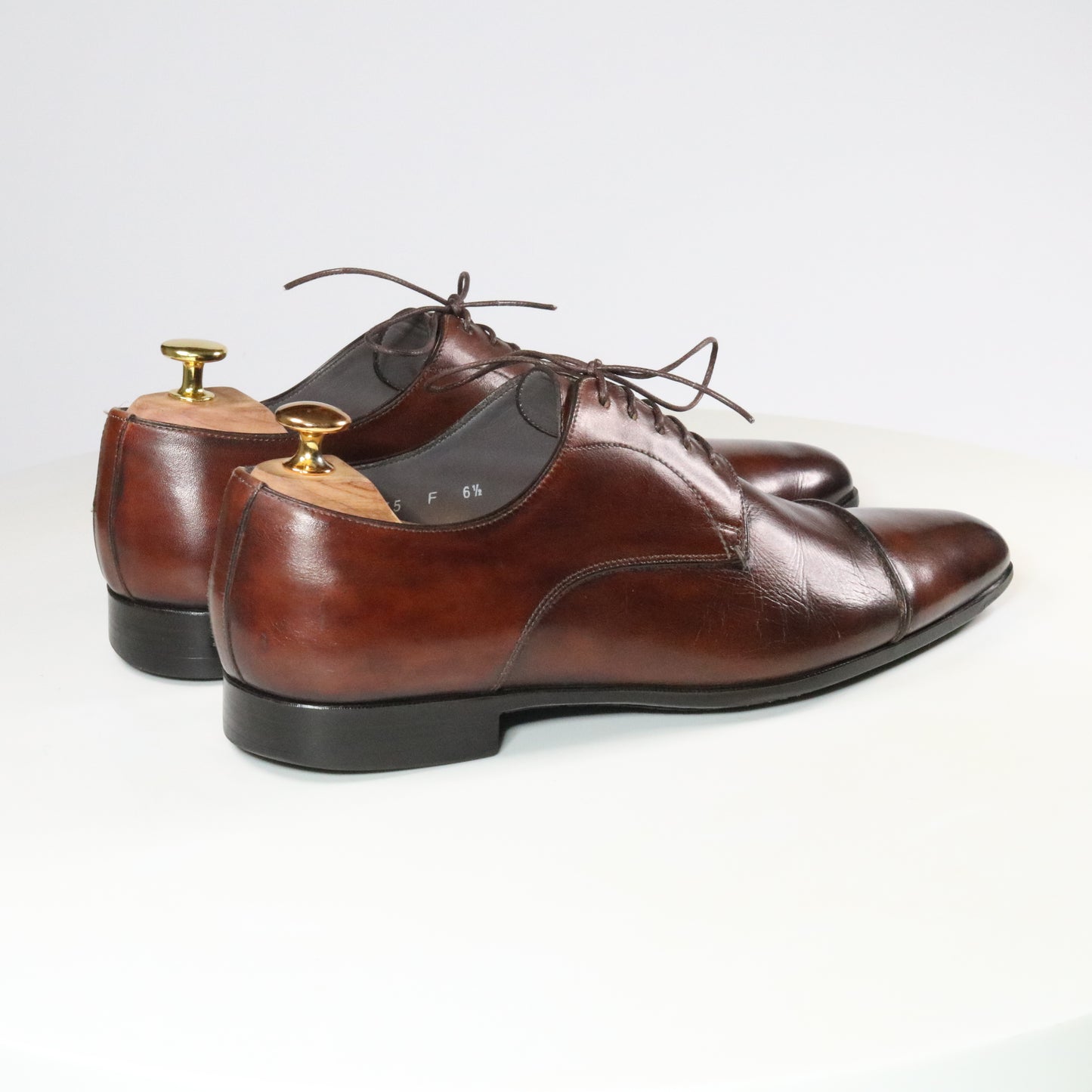 Santoni  Reverse stitch Cap Toe Derby  (½)