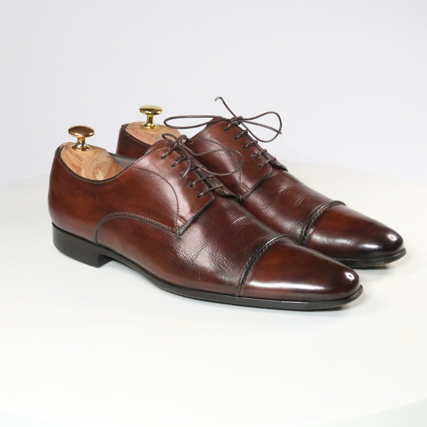 Santoni  Reverse stitch Cap Toe Derby  (½)