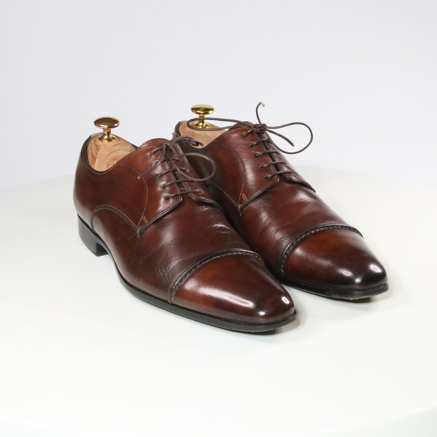 Santoni  Reverse stitch Cap Toe Derby  (½)