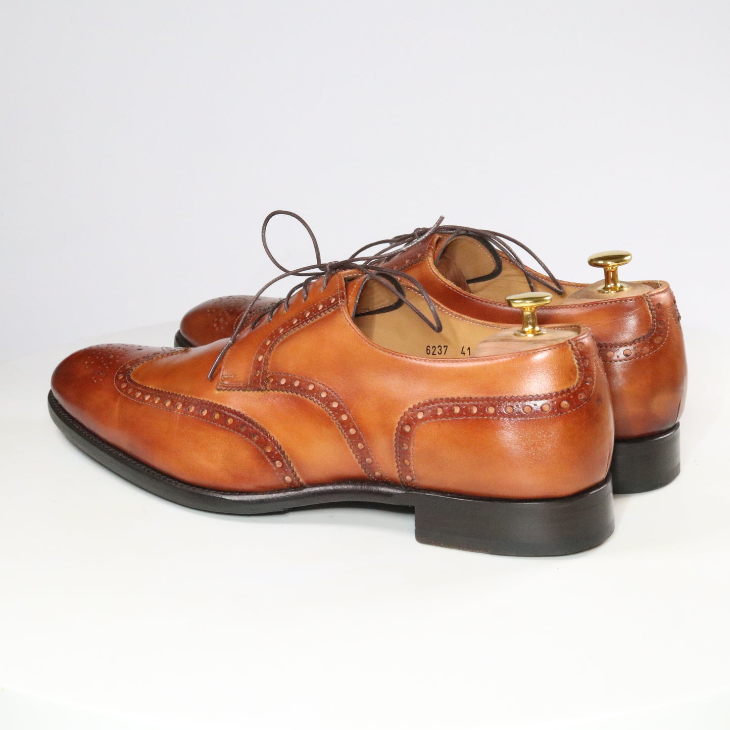 Carlos Santos Wingtip derby