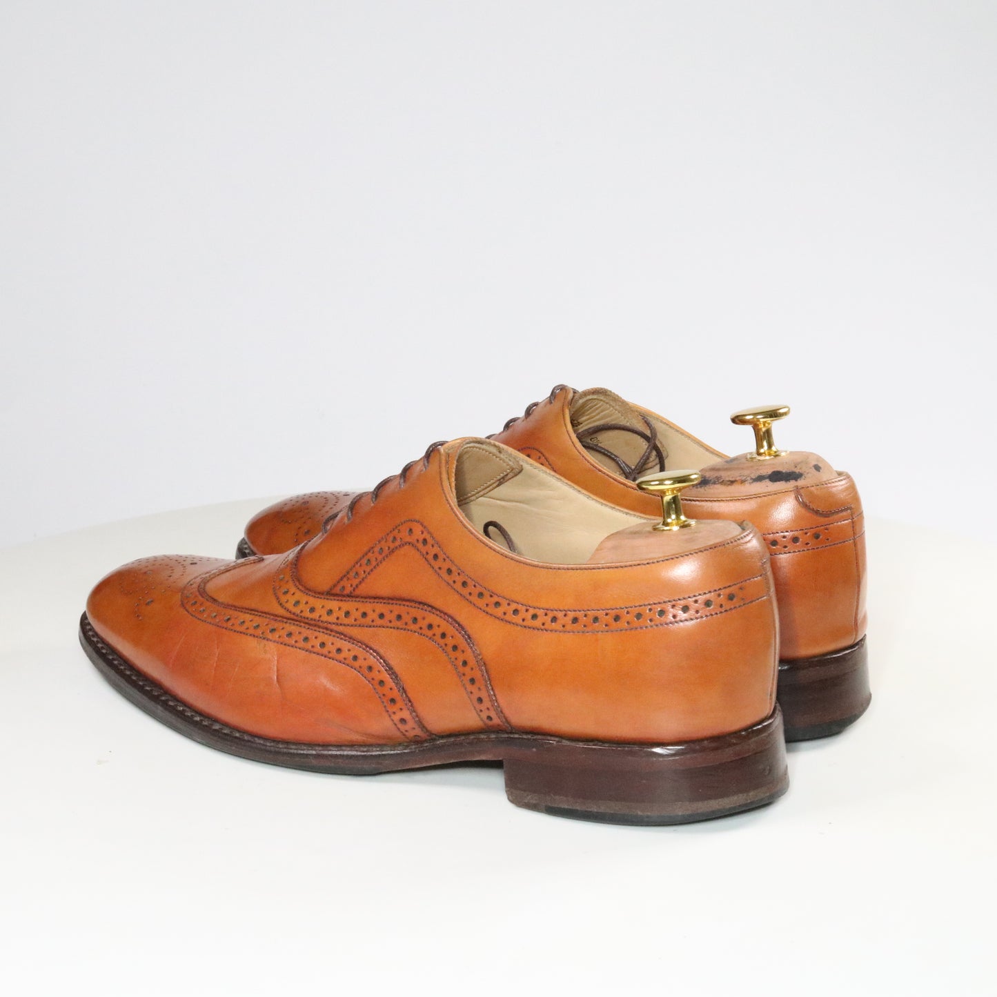 Loake Heston