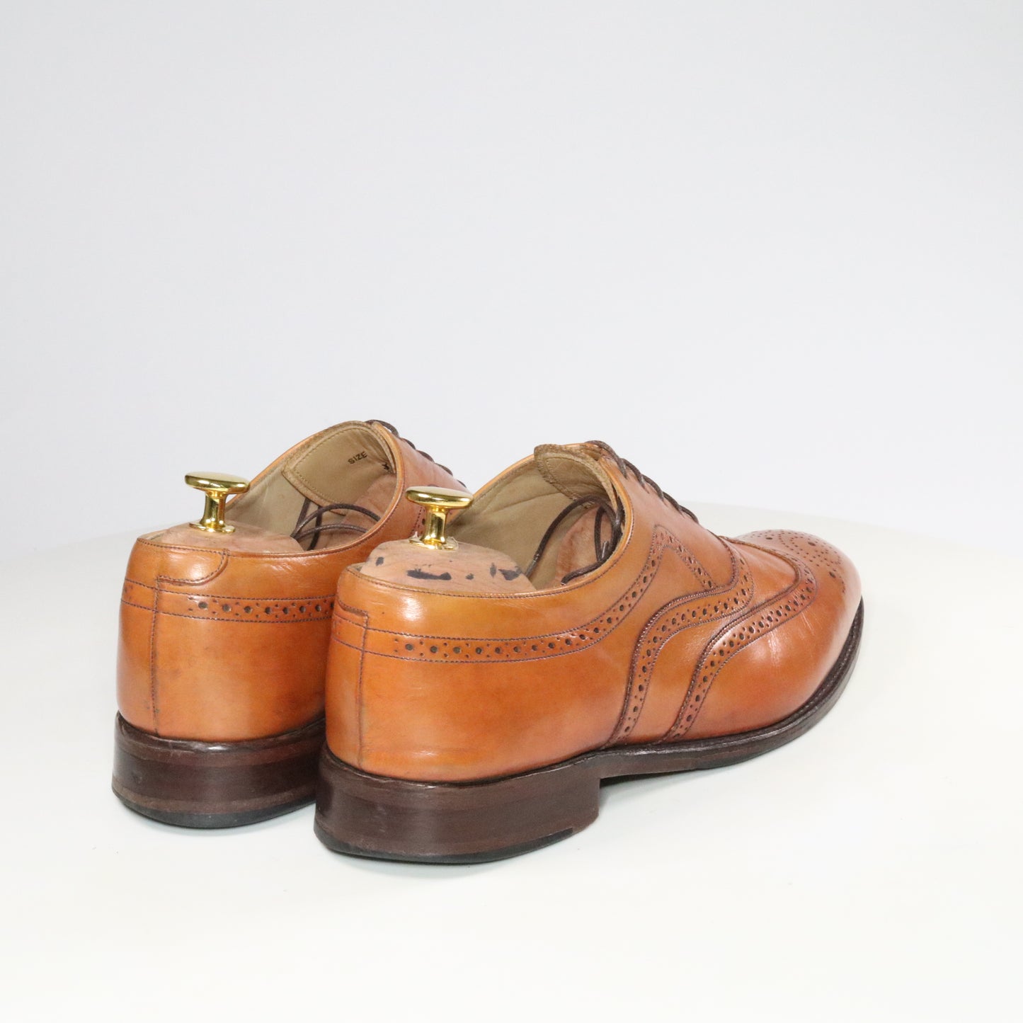 Loake Heston