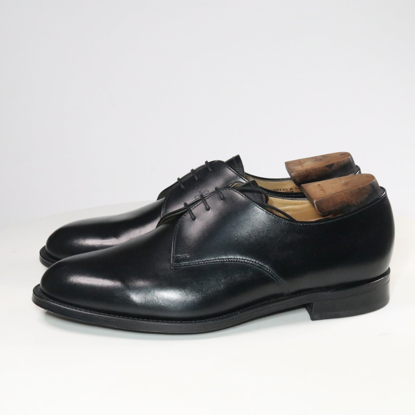 Sanders Plain toe Derby (½)