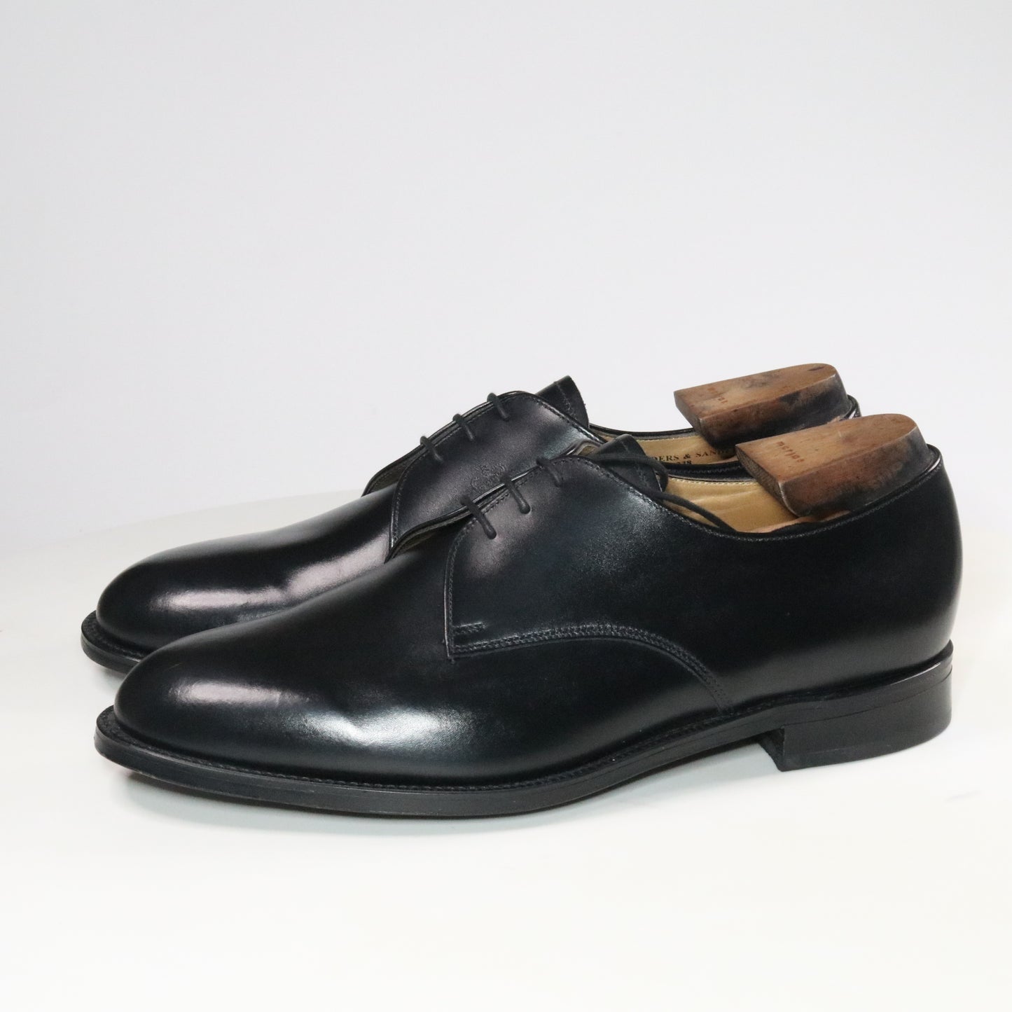 Sanders Plain toe Derby (½)