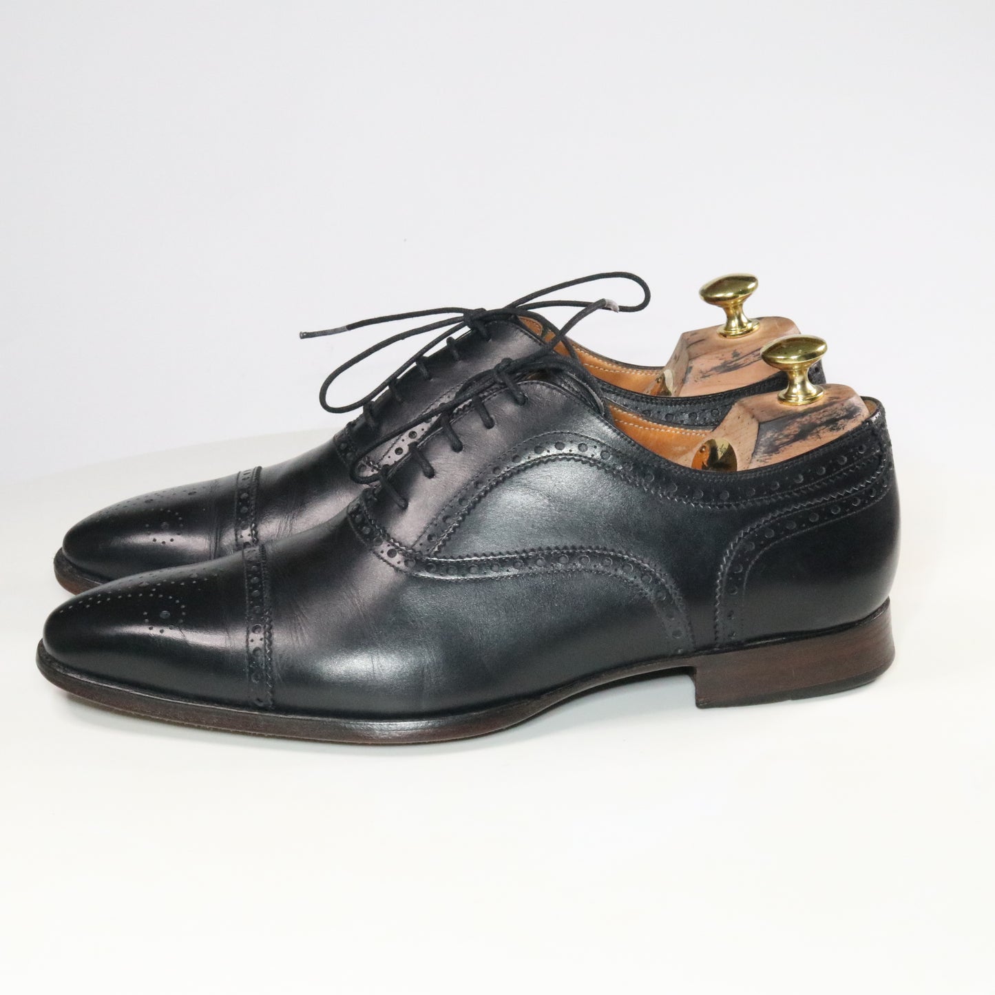 Mano skoservice / Marzio Cap toe oxford brogue