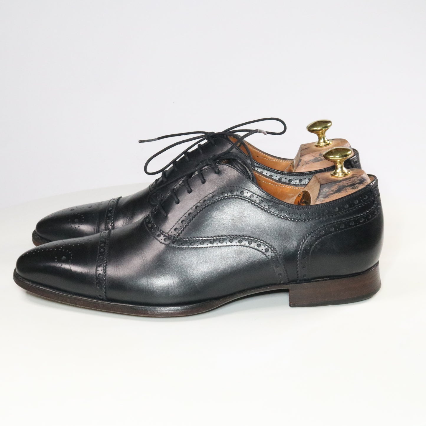 Mano skoservice / Marzio Cap toe oxford brogue