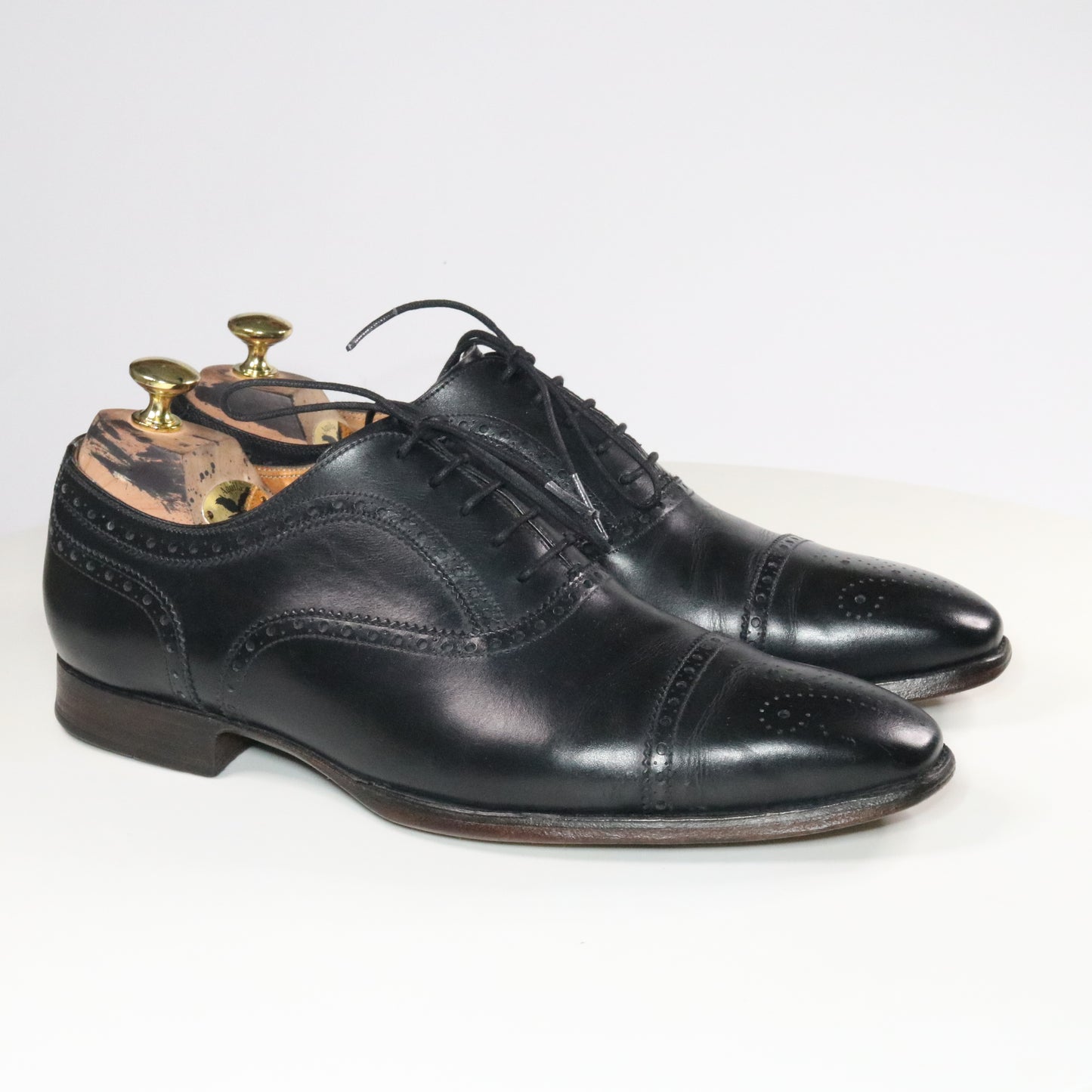 Mano skoservice / Marzio Cap toe oxford brogue