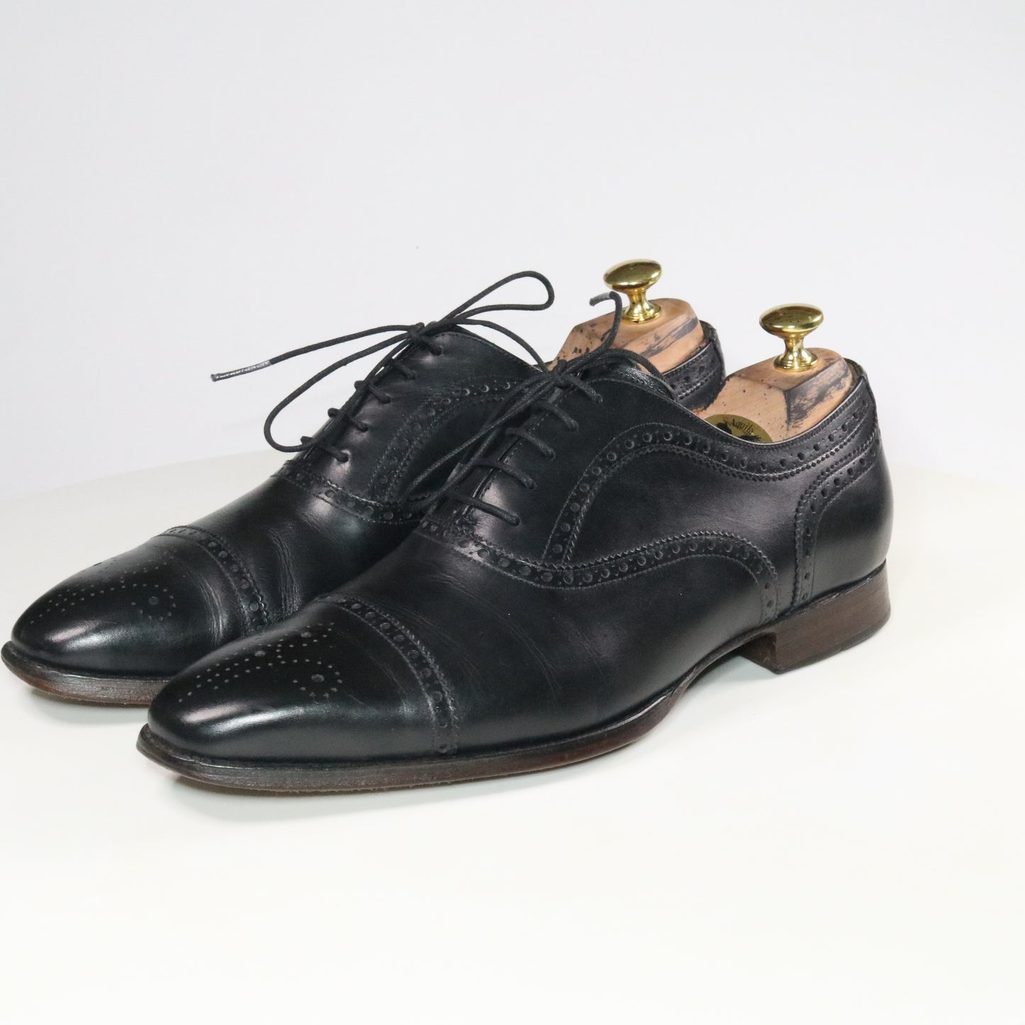 Mano skoservice / Marzio Cap toe oxford brogue