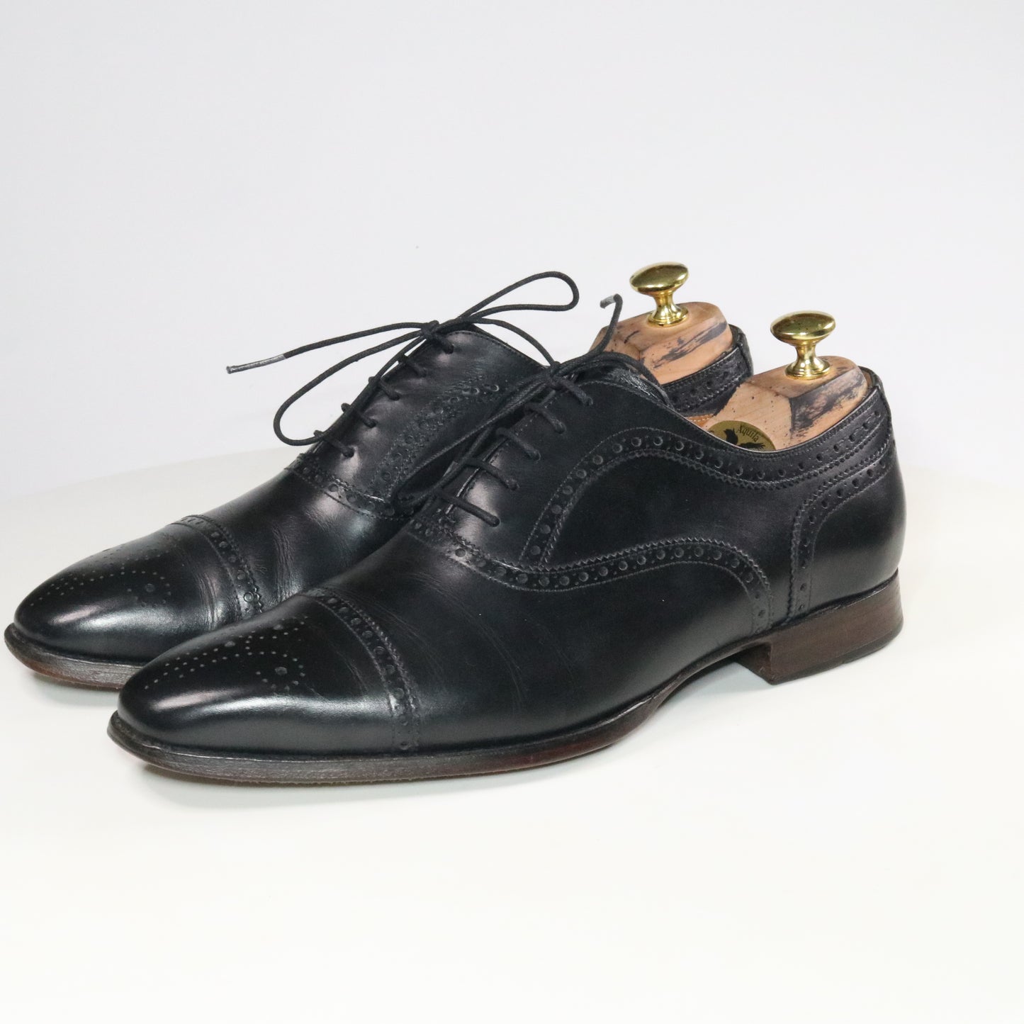 Mano skoservice / Marzio Cap toe oxford brogue